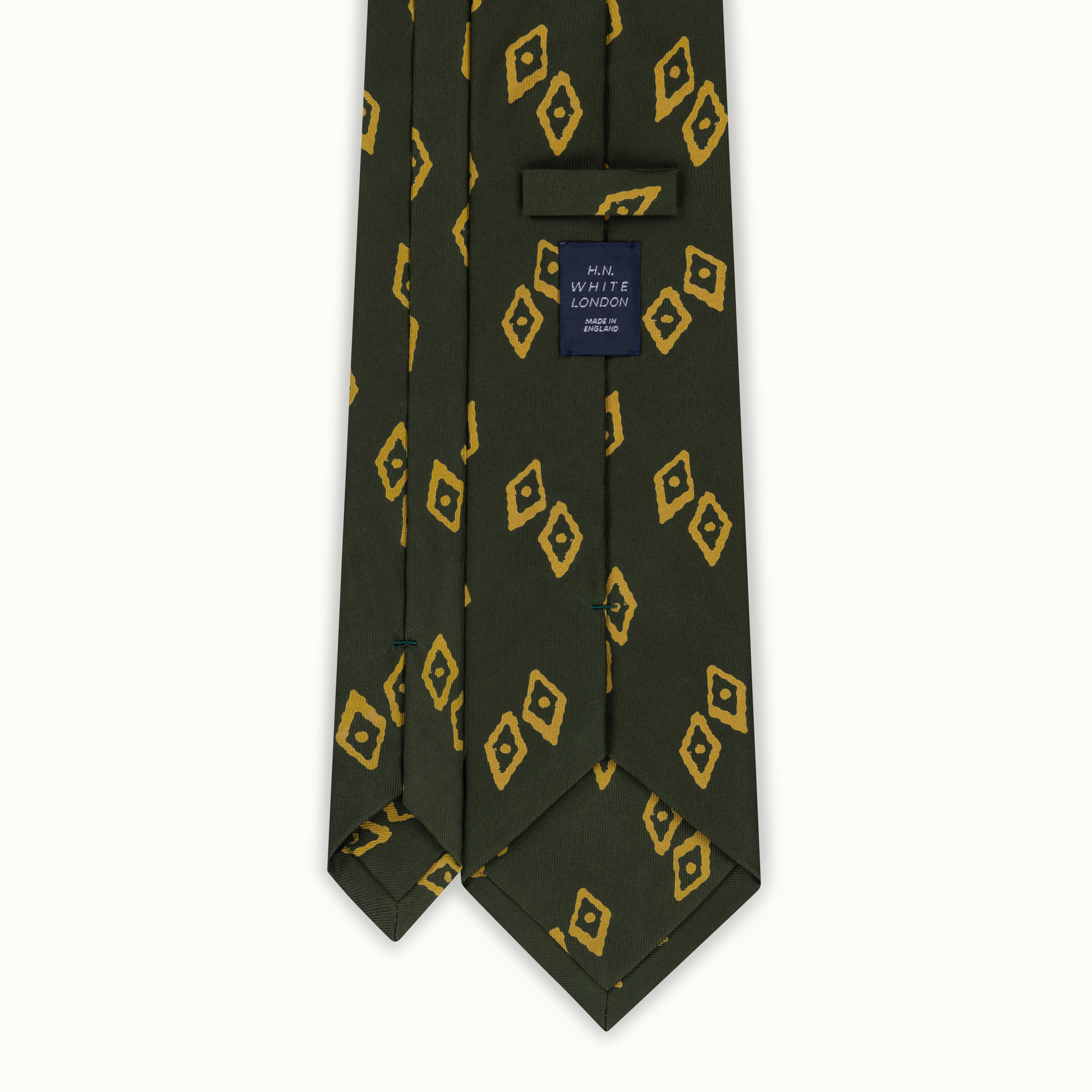 Forest Scattered Diamond Printed Silk Tie