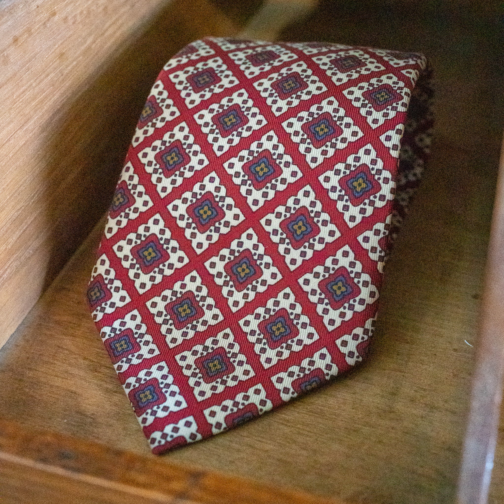 Red Diamond Madder Silk Tie